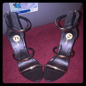 Bebe Berdine high heel